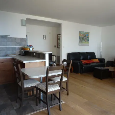 Apartment Consultimmo *